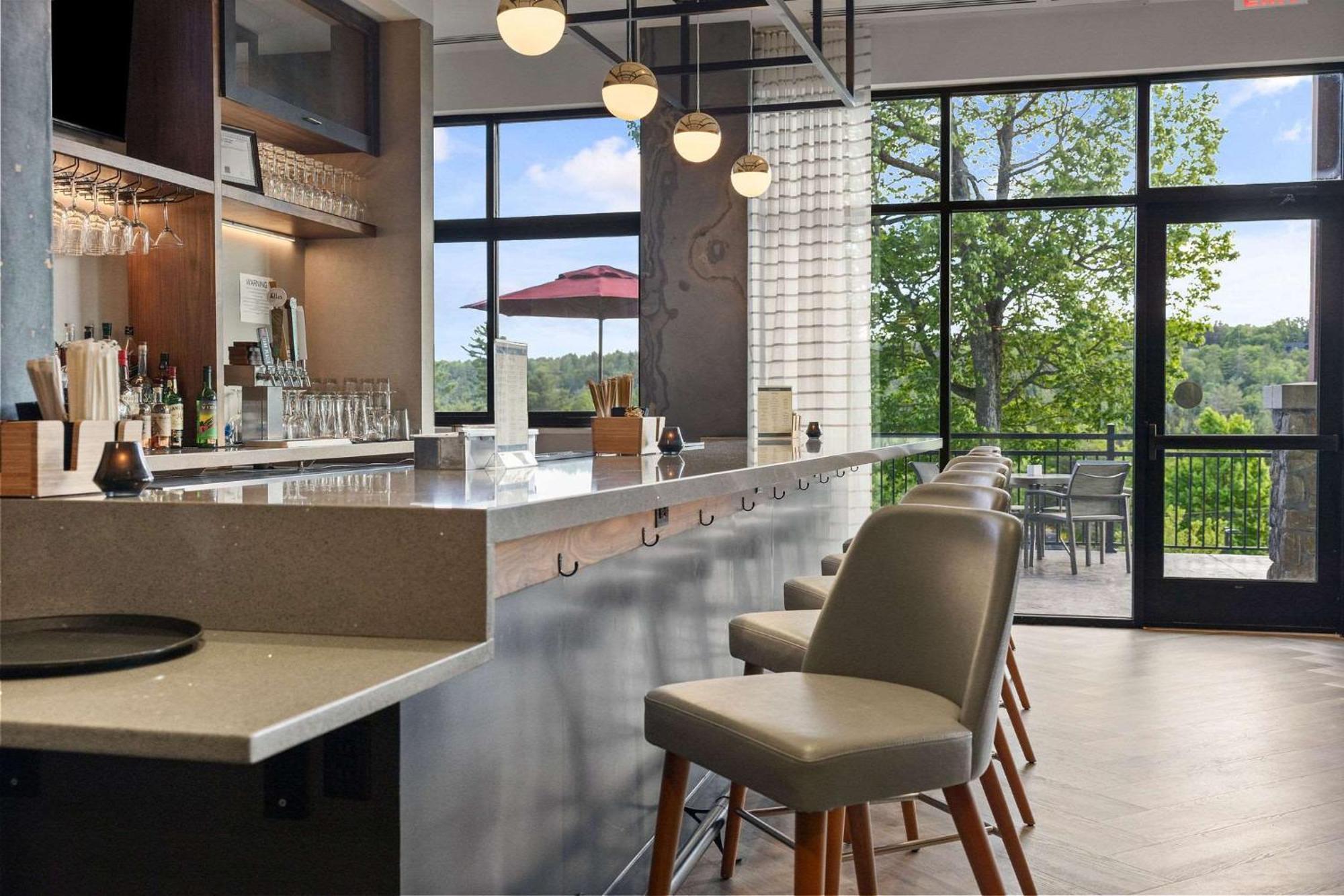 Cambria Hotel Lake Placid - Lakeside Resort 外观 照片