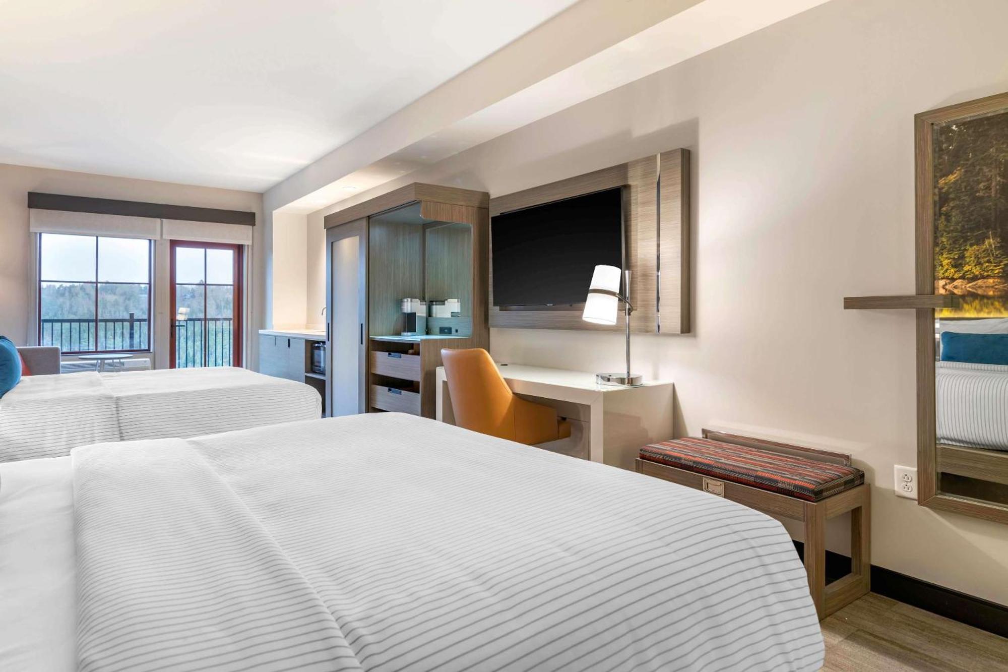 Cambria Hotel Lake Placid - Lakeside Resort 外观 照片