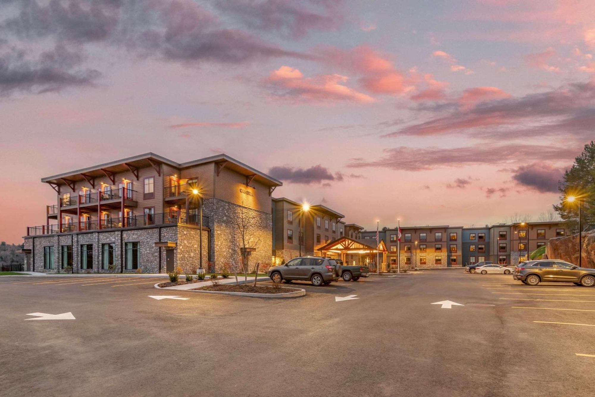 Cambria Hotel Lake Placid - Lakeside Resort 外观 照片