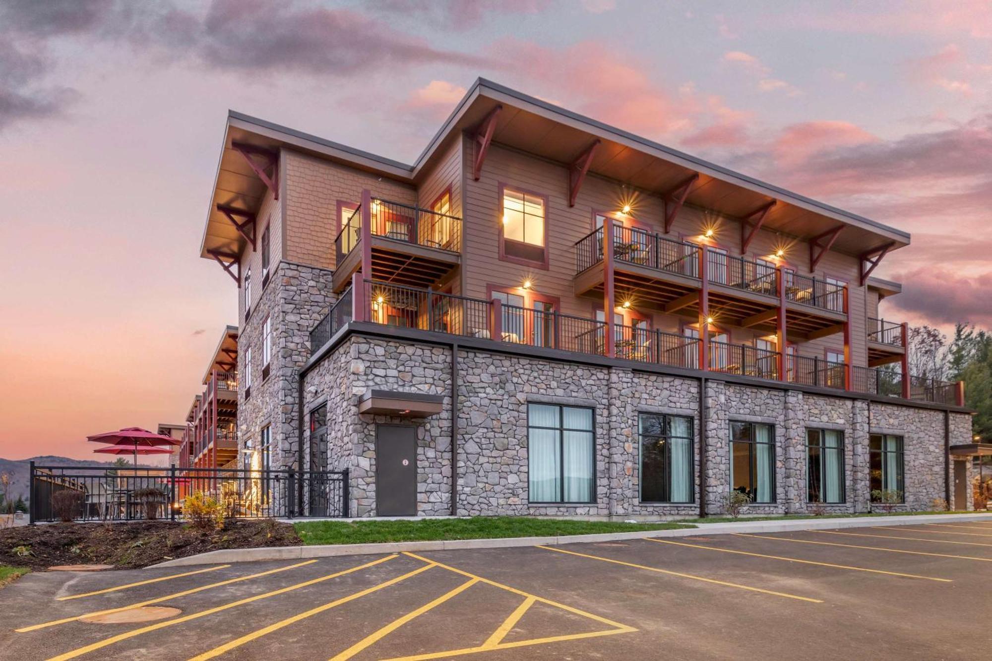 Cambria Hotel Lake Placid - Lakeside Resort 外观 照片