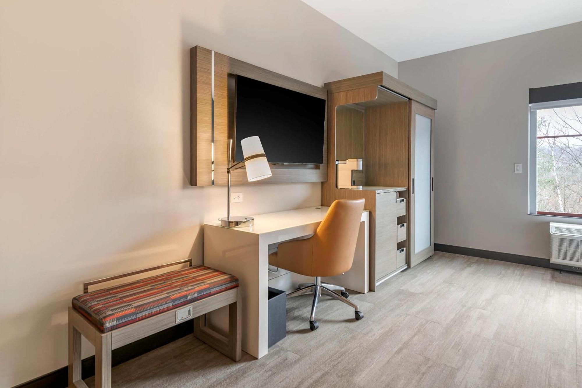 Cambria Hotel Lake Placid - Lakeside Resort 外观 照片