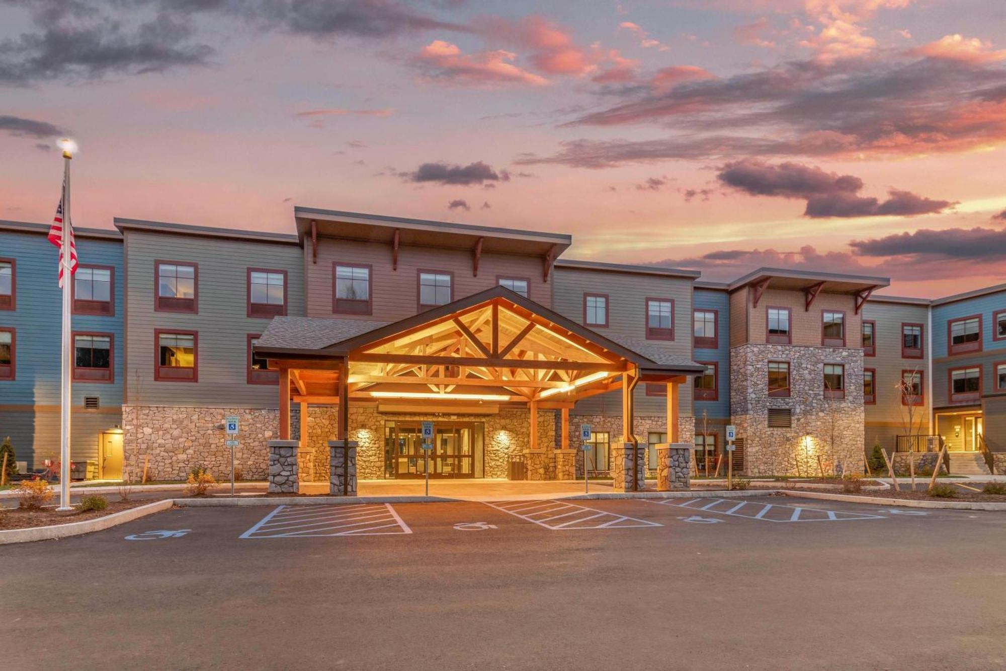 Cambria Hotel Lake Placid - Lakeside Resort 外观 照片